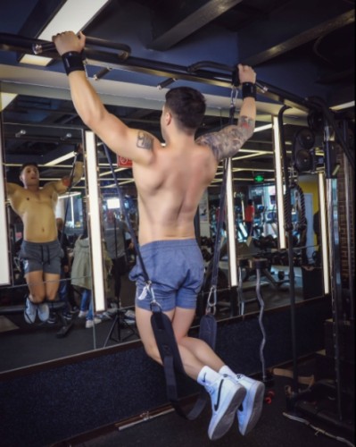 Pasy do wspomagania podciągania na drążku z gumami